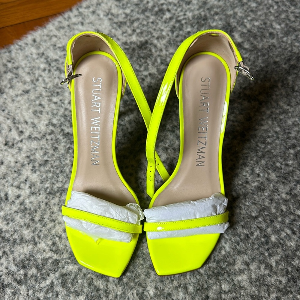 Stuart Weitzman neon yellow heel